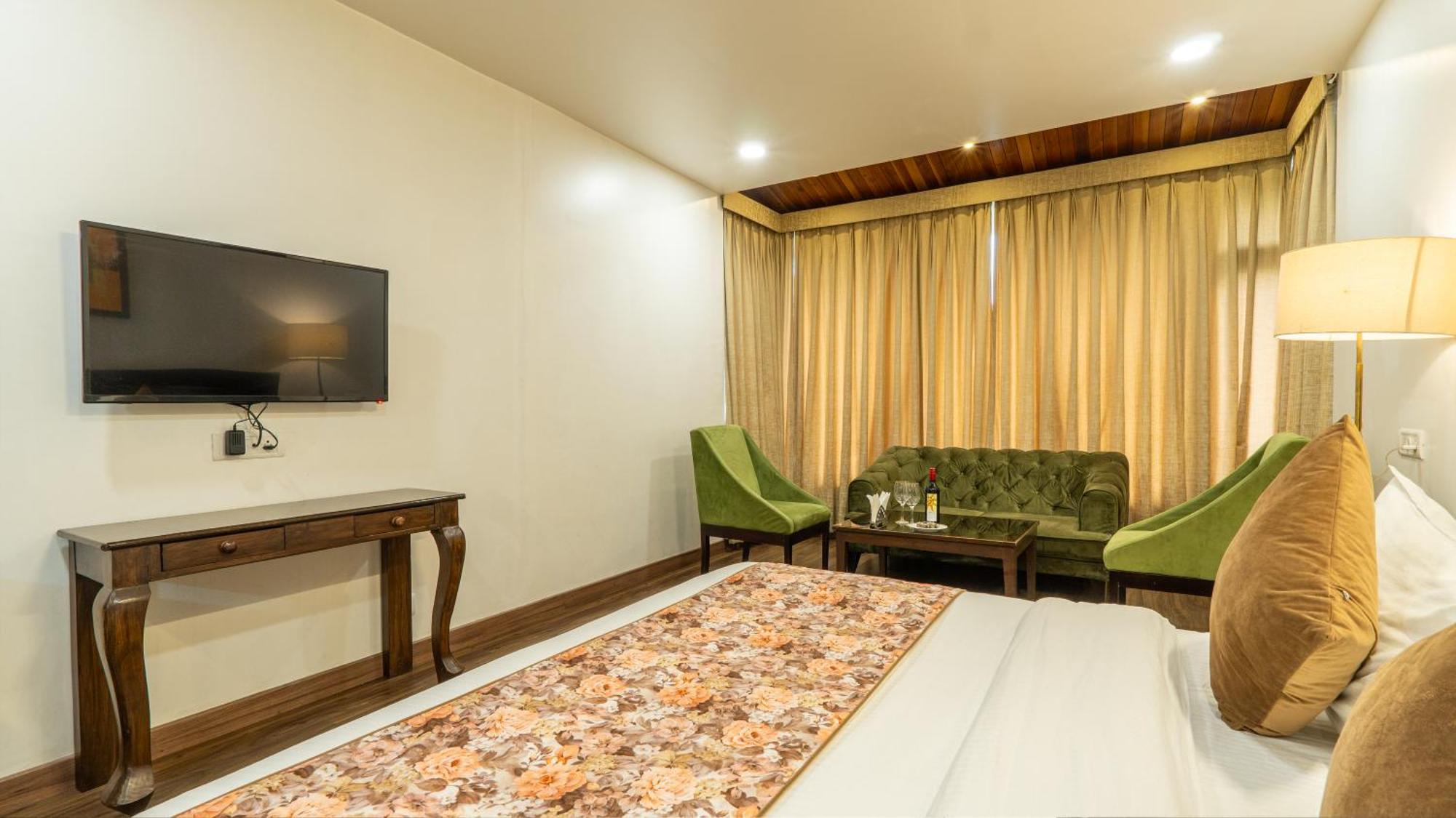 Woodrock Luxury Boutique Hotel Manāli Eksteriør bilde
