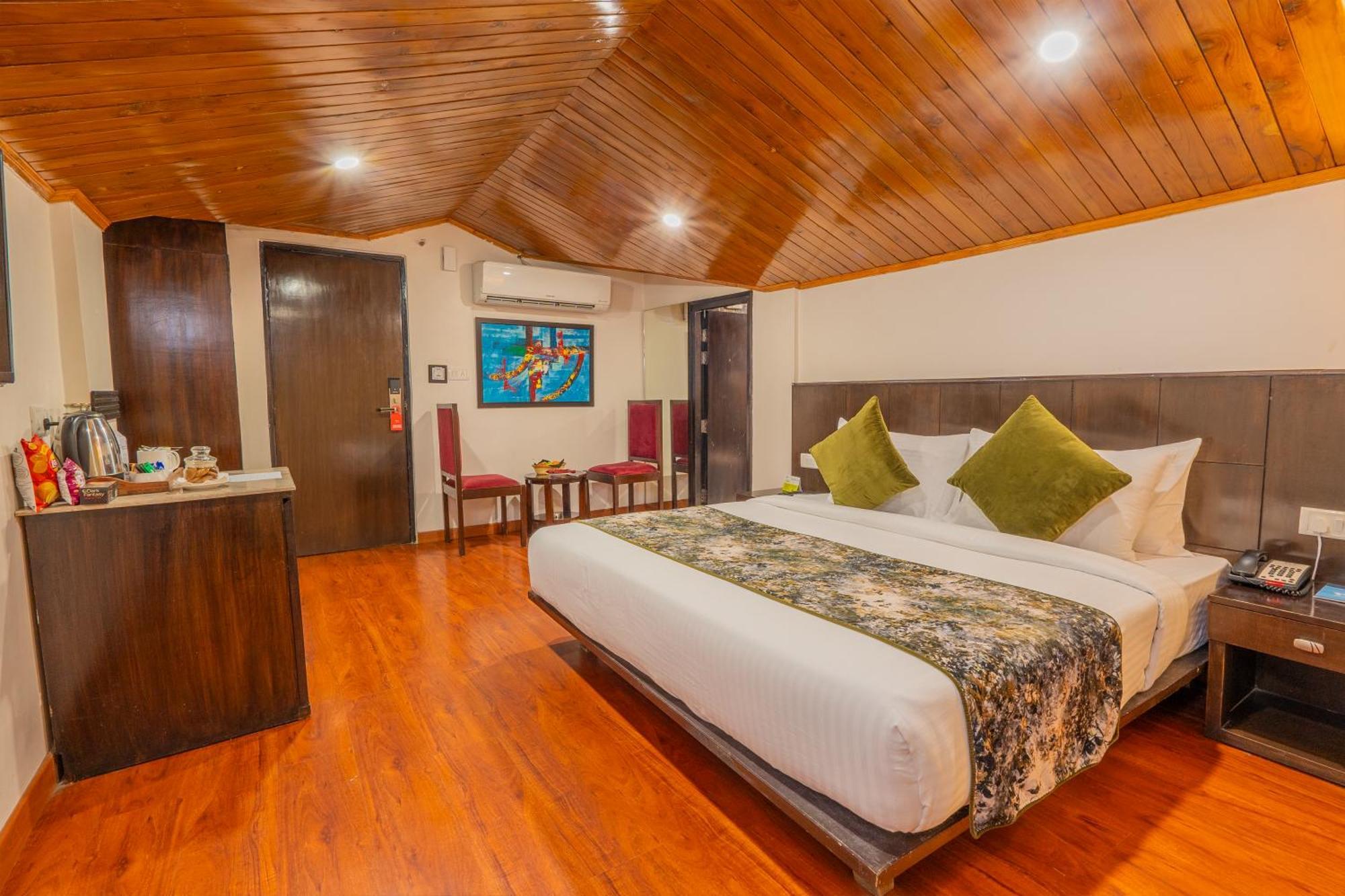 Woodrock Luxury Boutique Hotel Manāli Eksteriør bilde